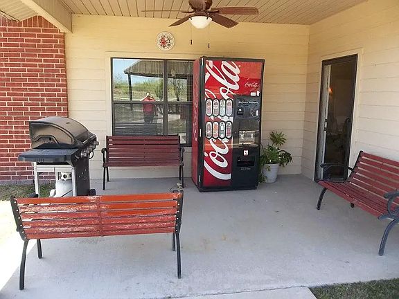 5th image of 318 Bluffview Dr #2484