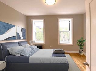 58-89 54th St UNIT 2R, Maspeth, NY 11378