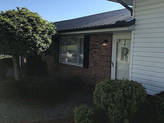 3rd image of 8615 Avalon Dr