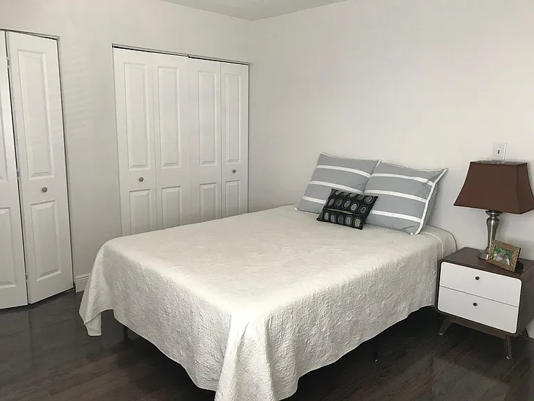 101 Old Ferry Rd #10C — Photo 17