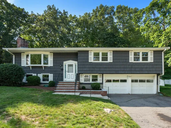 117 Albemarle Road, Norwood, MA 02062