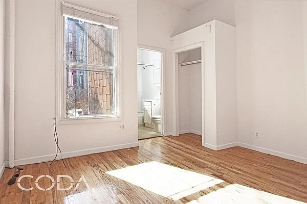 Rented by Coda Real Estate NYC | media 8
