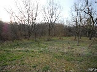 18676 Highway 100 St, Pacific, MO