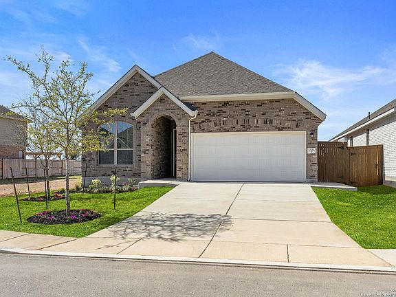 2nd image of 12558 Carrick Drive