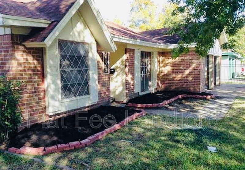 1st image of 5139 Bungalow Ln