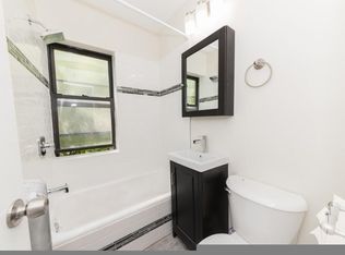 2127 N Dayton St #305, Chicago, IL 60614
