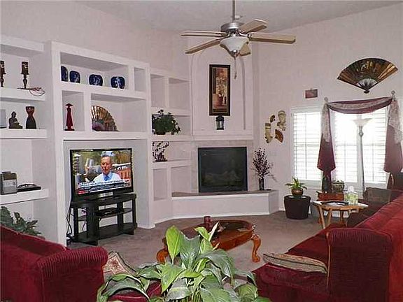 3rd image of 13591 Emerald Coast Ln