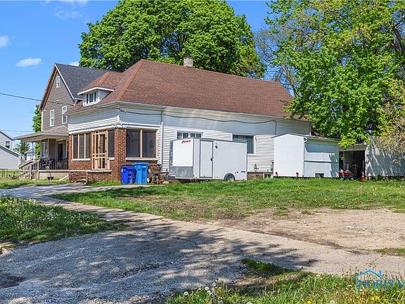 2nd image of 2726 Lawrence Ave
