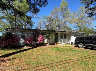 3949 Del Rosa Dr, Jackson, MS 39206