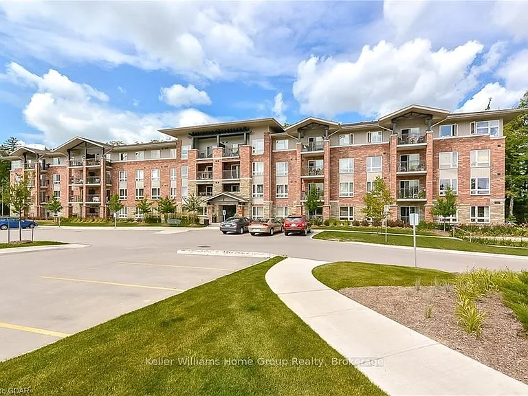 625 Saint David St S #208 — Photo 1