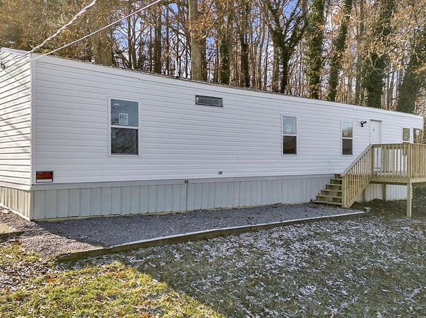 1754 Breeding Ln