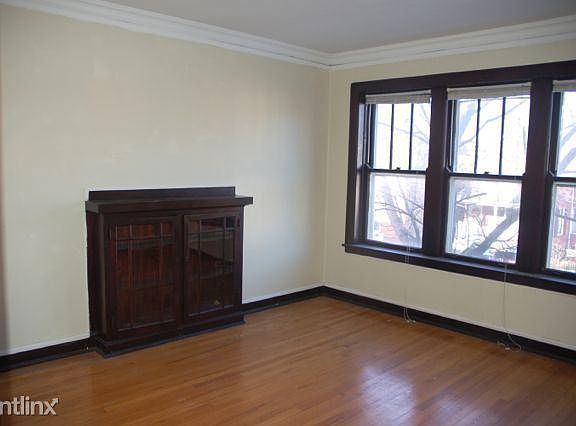 5th image of 1923 W Winnemac Ave #Two