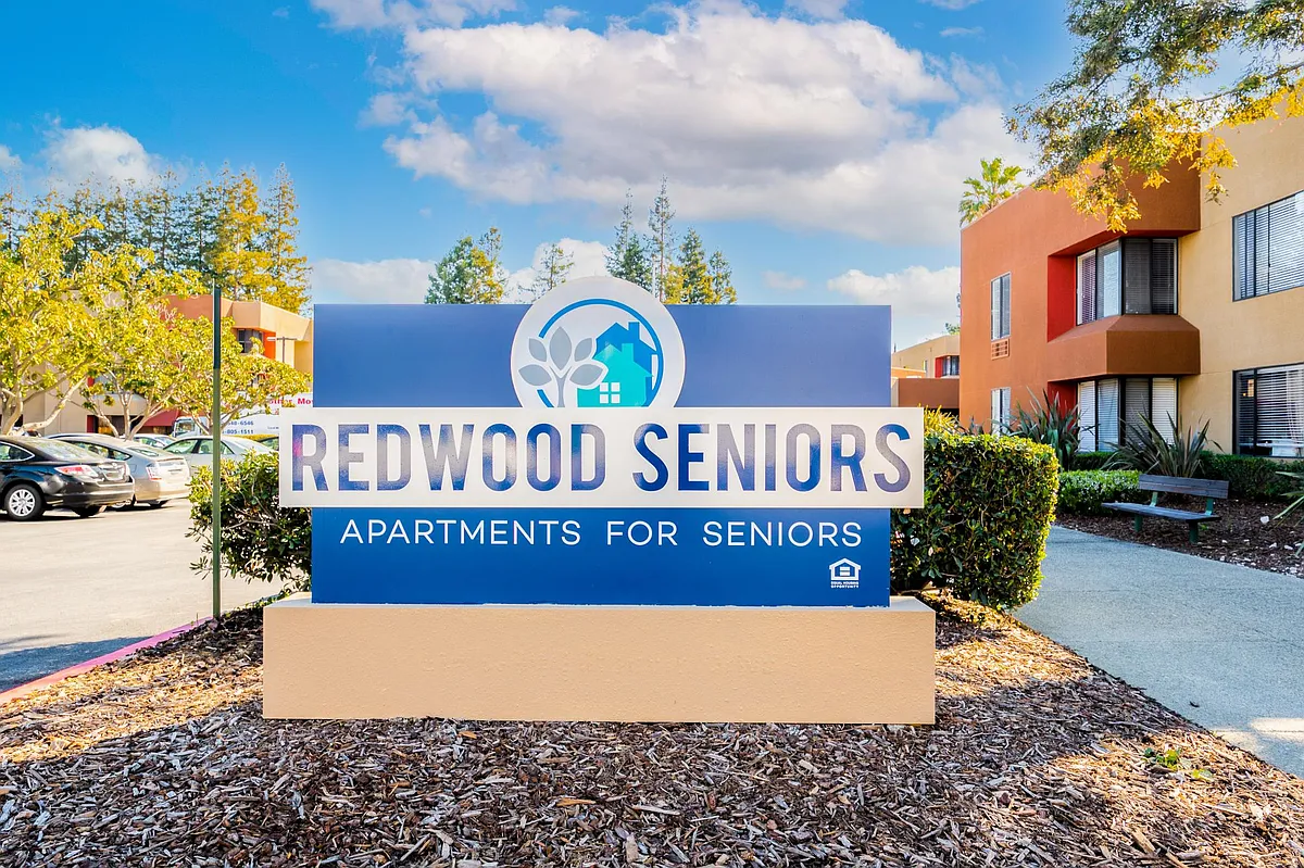 Building Photo - Redwood Senior
