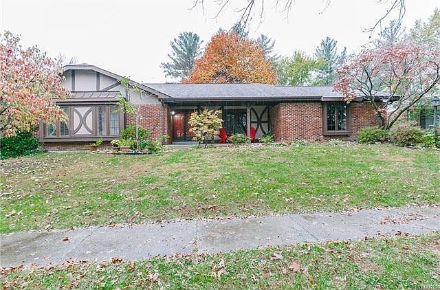 1st image of 12960 Lampadaire Dr