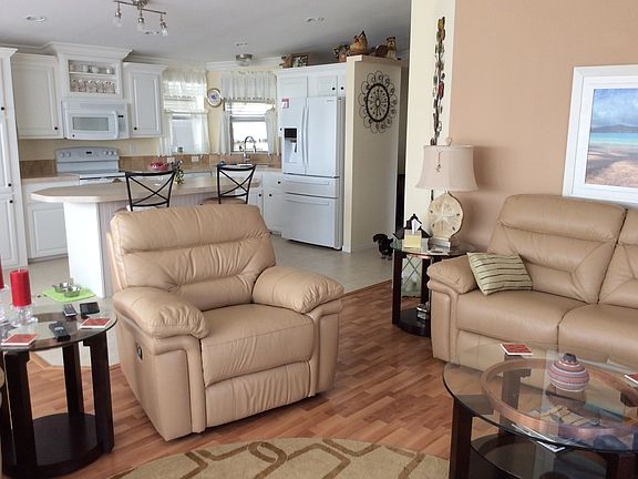 3rd image of 2873 Kara Cir #517