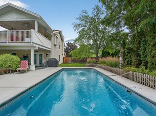 3920 Mowitch Ct, Kelowna, BC V1W4E6