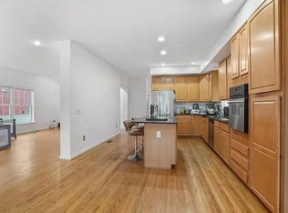 185 Woodrow Ave, Bridgeport, CT 06606
