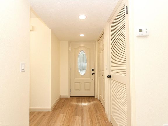 4th image of 169R Fallwood St