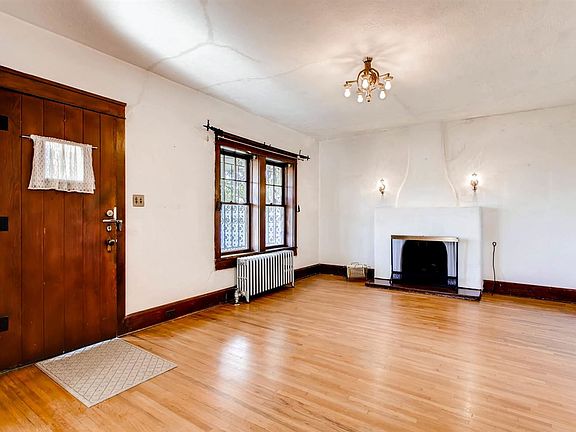 2nd image of 123 Park Ave
