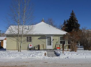 1328 1st West Ave, Kemmerer, WY 83101