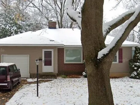 1876 Gratiot St NW, Grand Rapids, MI 49504