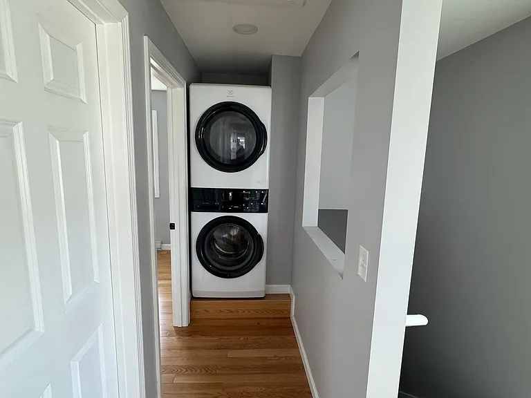 46 Court St #3 — Photo 3