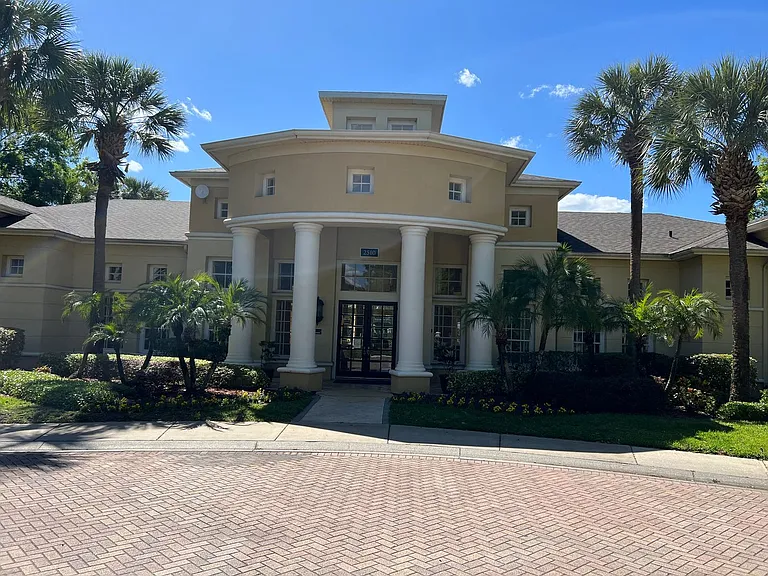 2532 Robert Trent Jones Dr #1512 — Photo 11