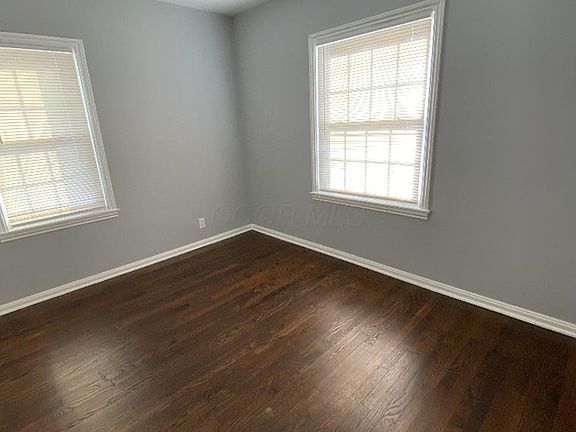 5th image of 452 E Jeffrey Pl