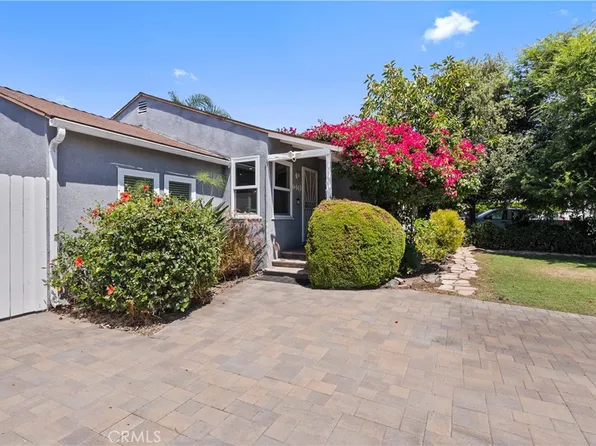 6443 Bakman Ave, North Hollywood, CA 91606