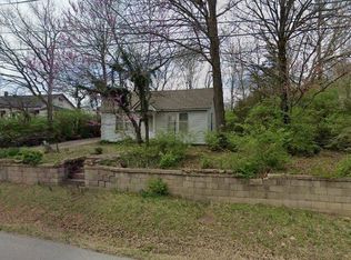 132 E Cleburn St, Fayetteville, AR 72701