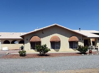 3980 S Oakleaf Ave, Pahrump, NV 89048