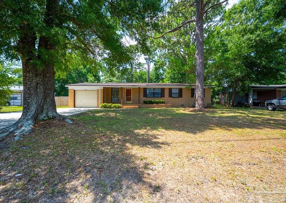 1st image of 3885 Summer Dr