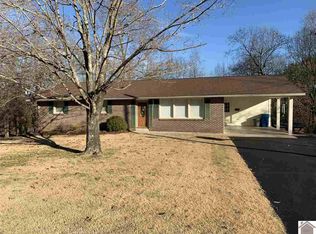 1723 Sycamore Dr, Benton, KY 42025