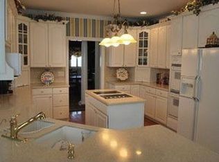 741 White Oak Dr, Newnan, GA 30265