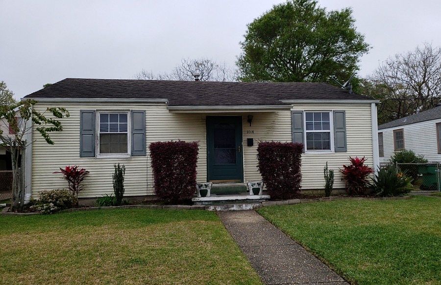 1st image of 1014 Alura Ave