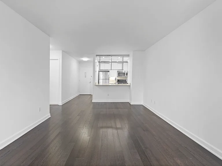 77 W 24th St #19F — Photo 13