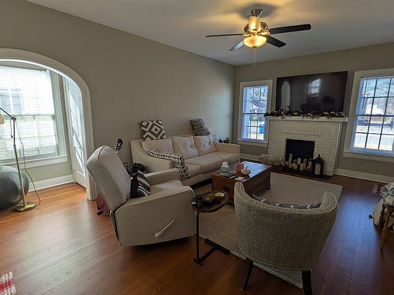 5th image of 6342 Llano Ave