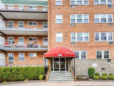 30 Pearsall Avenue #2N, Glen Cove, NY, 11542