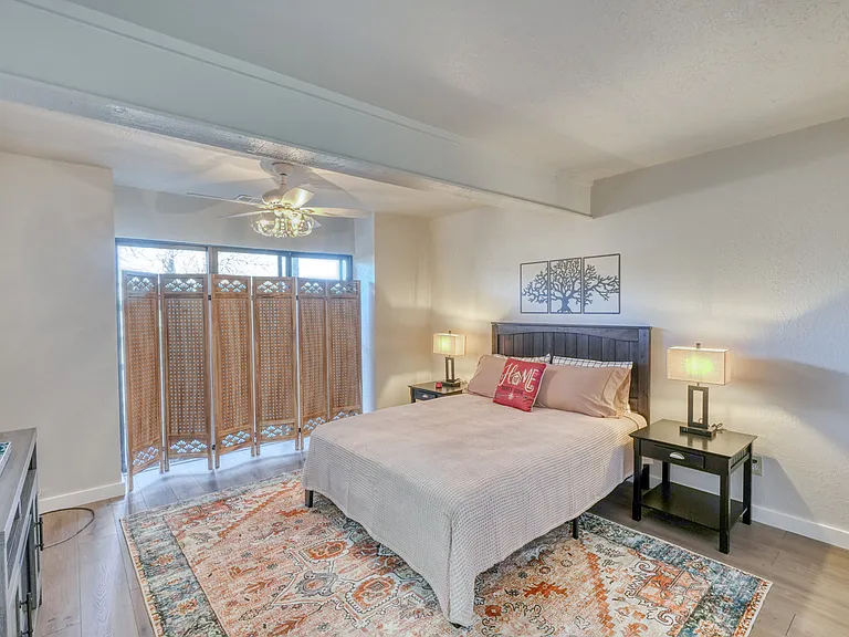 207 Hi Cir N #105B — Photo 10