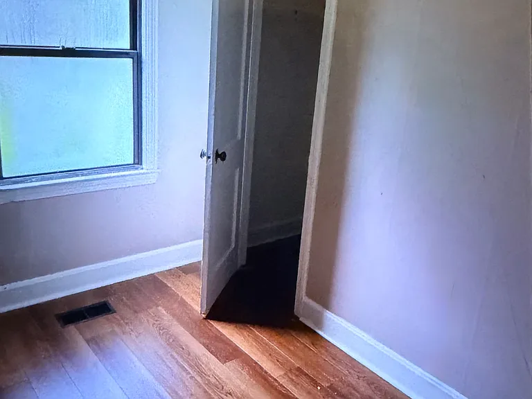 128 Orange St — Photo 24