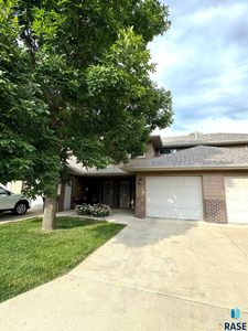 903 S Joseph Pl, Sioux Falls, SD, 57106
