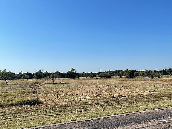 3rd image of 1013 White Bluff Dr Lot 13