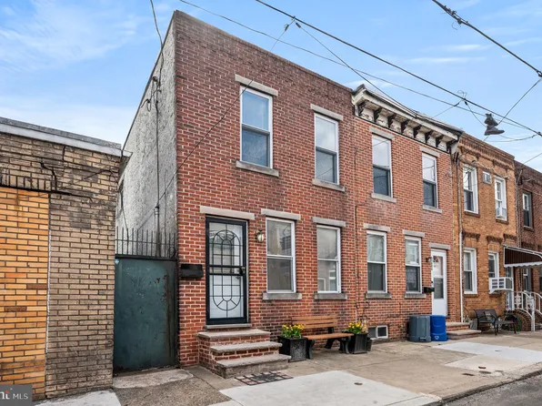 802 Watkins St, Philadelphia, PA 19148