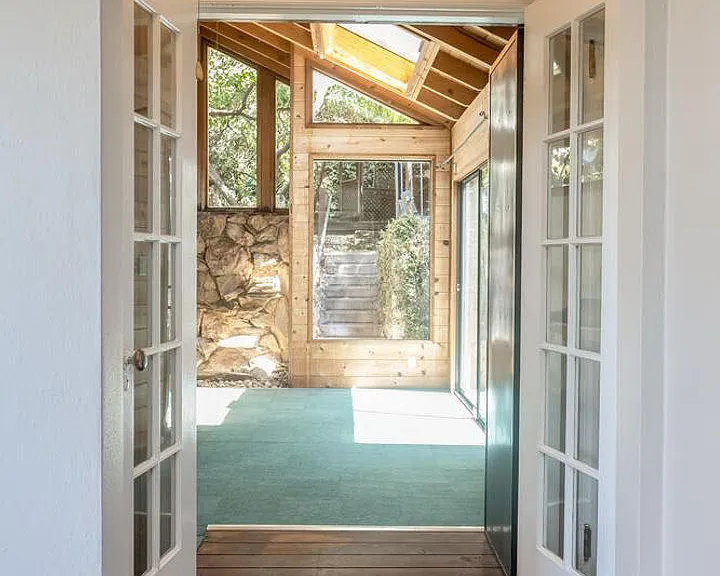 15766 Highland Dr — Photo 32
