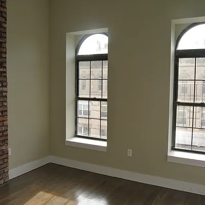 Rented by Nooklyn NYC LLC | media 38