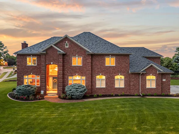 13303 Cuming St, Omaha, NE 68154