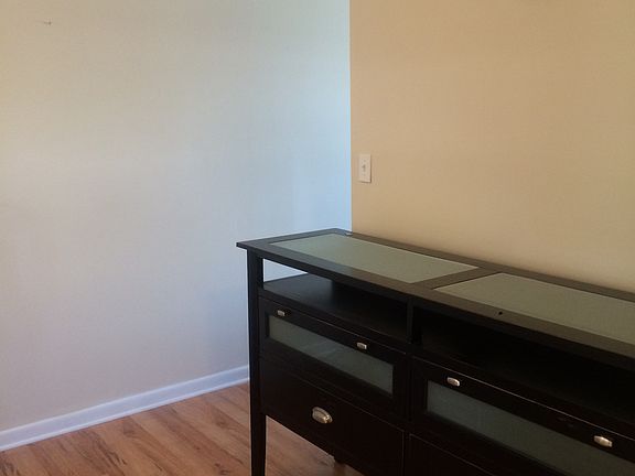 110B Dining