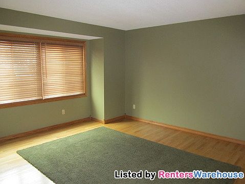 4th image of 11565 Xylon Ave N