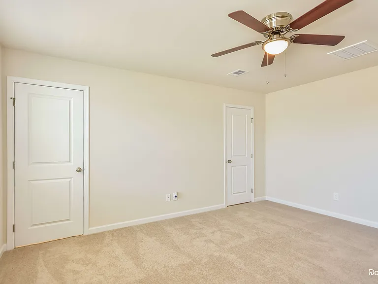 3232 Haskell Ln — Photo 11