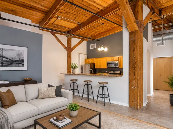 Hingetown Lofts